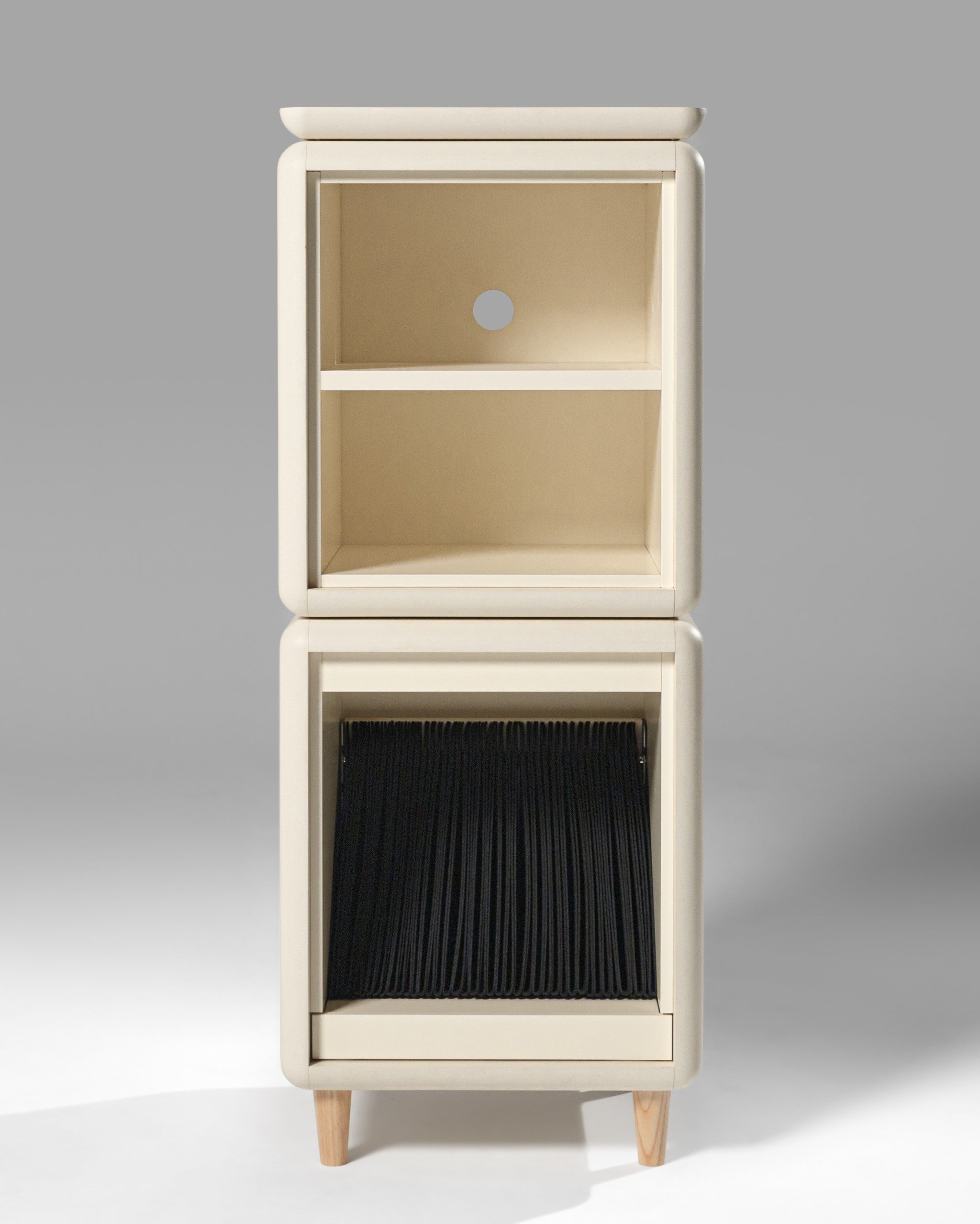 Janis in White Pearl from the front, the open Split above the closed Bloom drawer with records inside — Groovaly